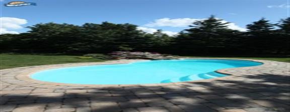 San Juan fiberglass pool